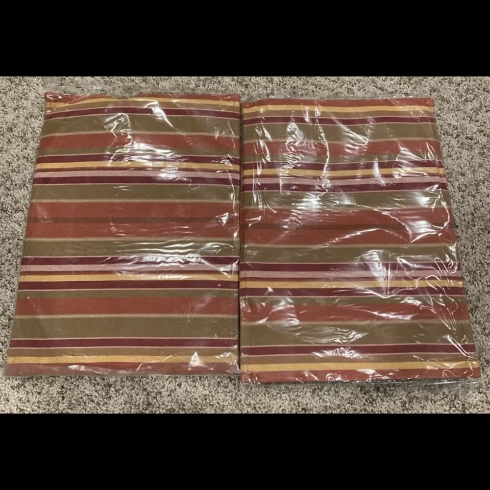 Pampered Chef Reversible Placemats #2164 SET OF 2 total of 4 BRAND NEW PLACEMATS